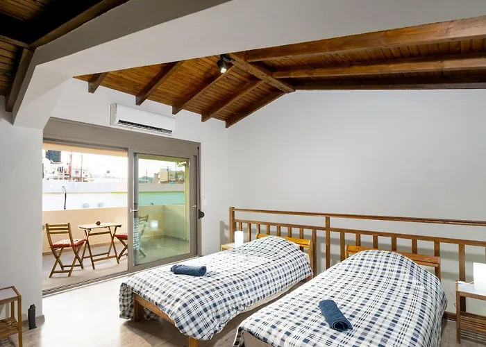 Achilles Maisonette